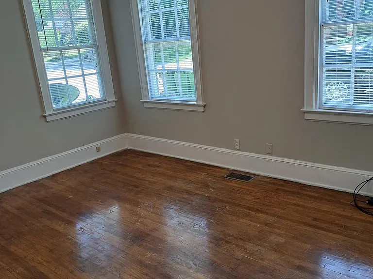 906 East Fairview Avenue (GS) - 902 — Photo 19
