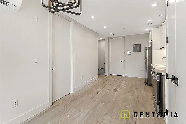 Rented by Rentopia | media 8