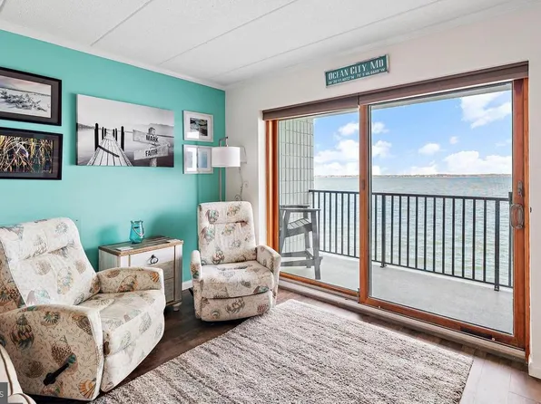 778 94th St Unit 203, Ocean City, MD 21842