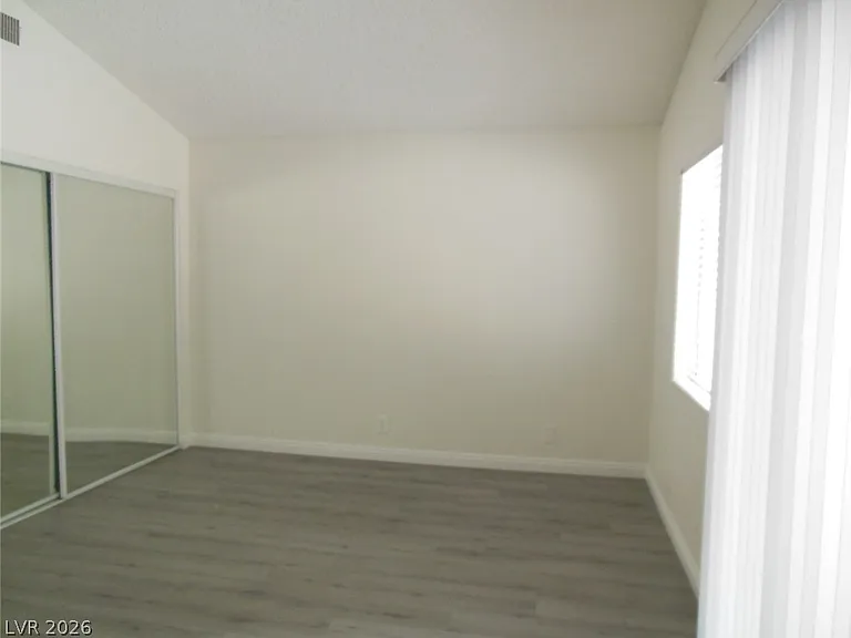 3305 Surfline Dr — Photo 10