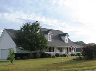 16 Carol Anne Dr, Murrayville, GA 30564