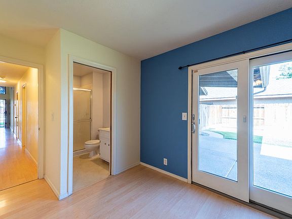 3rd image of 14538 S Chickasaw Way