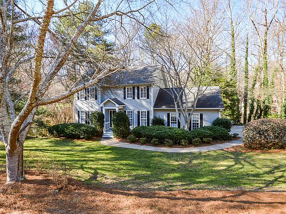 3rd image of 141 Plantation Trc