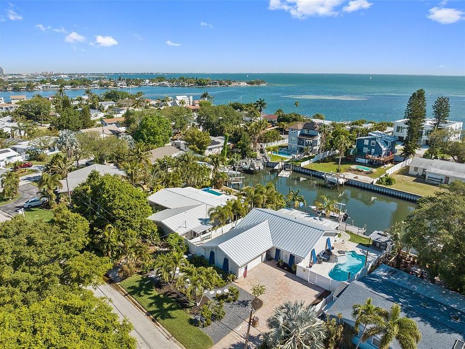 1st image of 3526 BEACH DRIVE SE