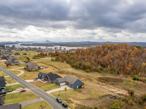 116 Plantation Dr, Mayflower, AR 72106