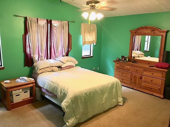 4th image of 4077 Stacy Ln