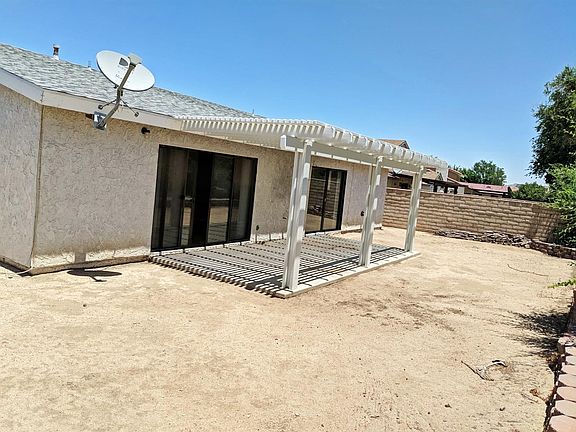 3rd image of 13317 Country Club Dr