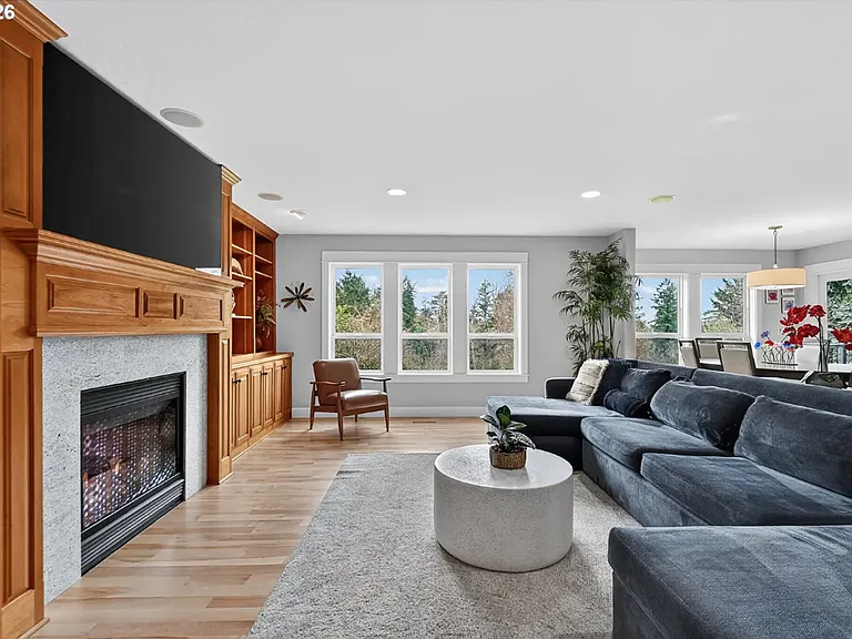 8145 SW 57th Ave — Photo 16