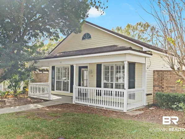44 Cottage Dr, Fairhope, AL 36532