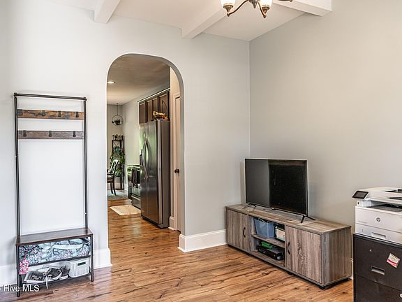 4th image of 350 Savannah Garden Drive