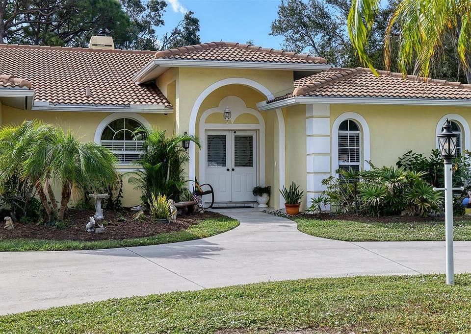 1st image of 332 MONET DRIVE