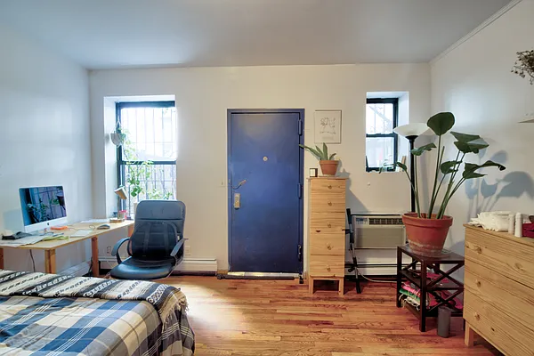 Rented by Corcoran | media 13