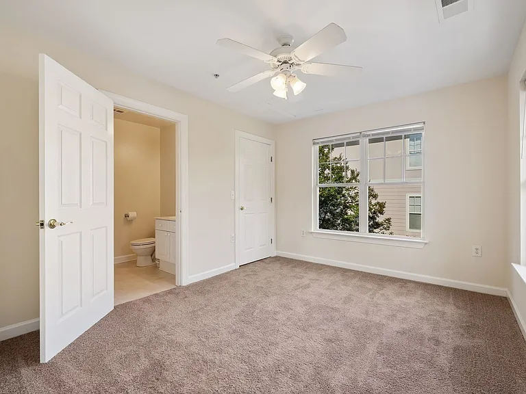 929 Morreene Rd #C31 — Photo 14