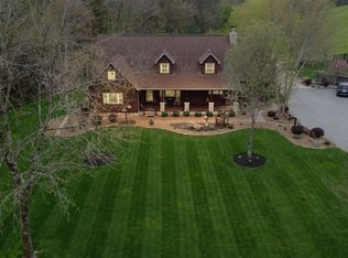 3293 Waterview Rd, Burkesville, KY 42717