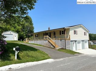 398 Ford St, West Jefferson, NC 28694