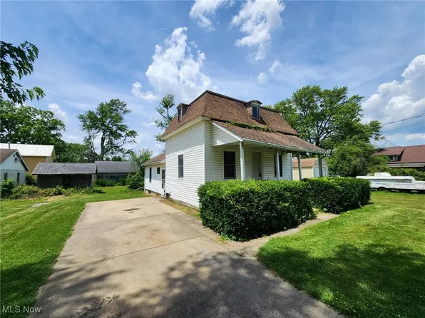 41 Court St, Kipton, OH 44049