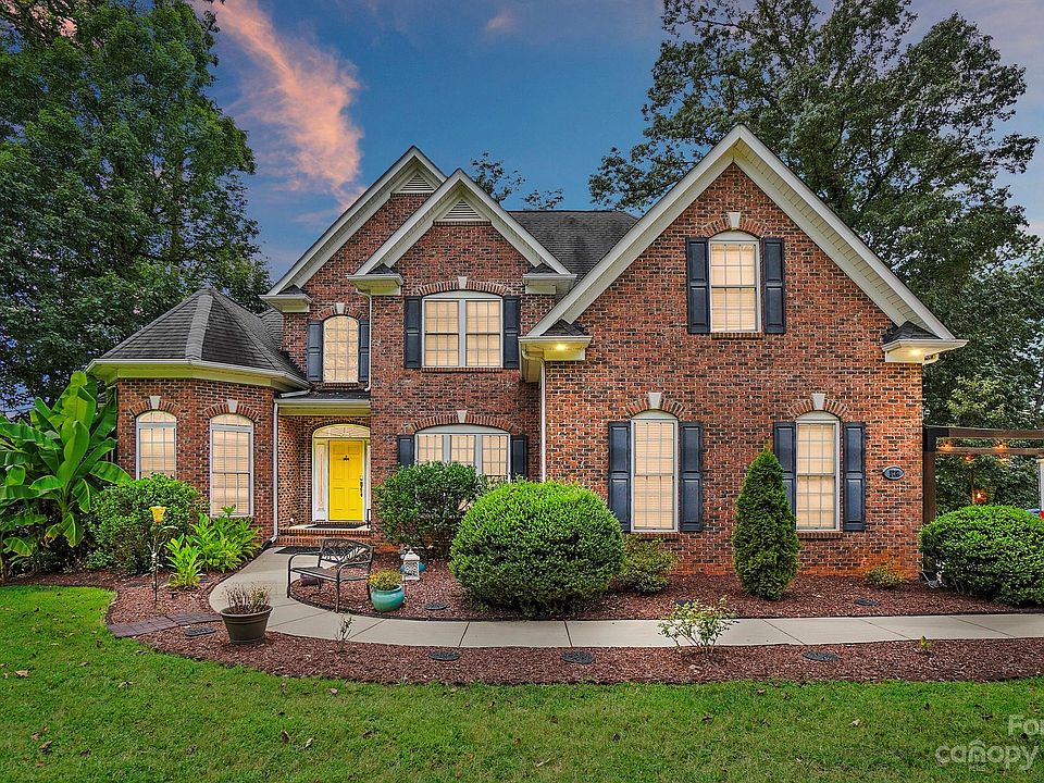 1st image of 178 Secretariat Ln