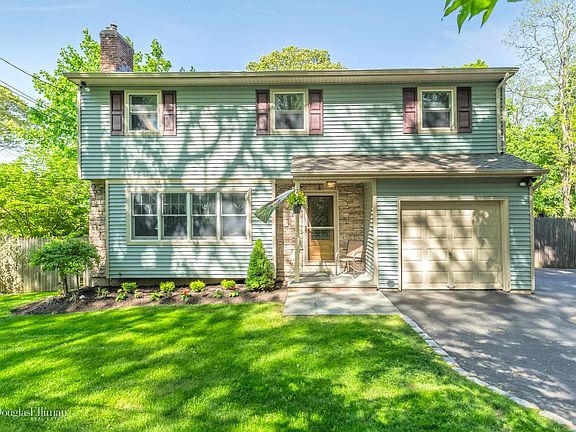 2nd image of 76 Forest Dr