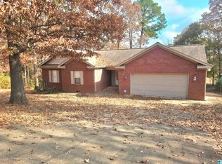 514 Shade Crest Dr, Eastaboga, AL 36260