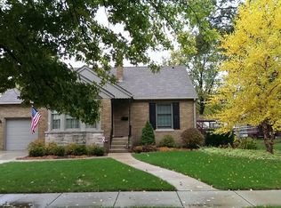 18444 Sherman St, Lansing, IL