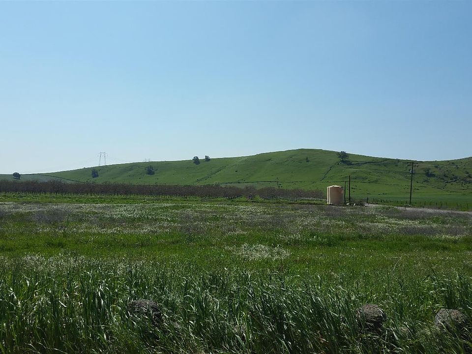 1st image of 9000 Pass Rd