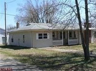 1005 McCormick St, Cuba, MO 65453