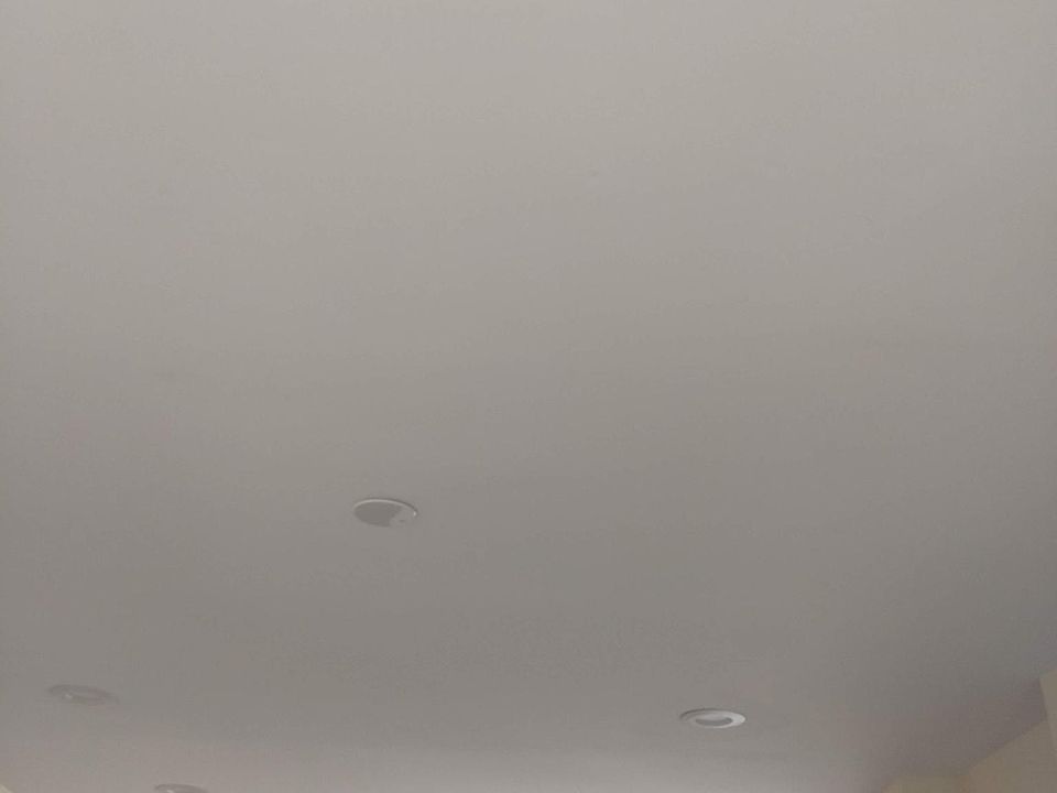 1st image of 6018 S Eberhart Ave #2