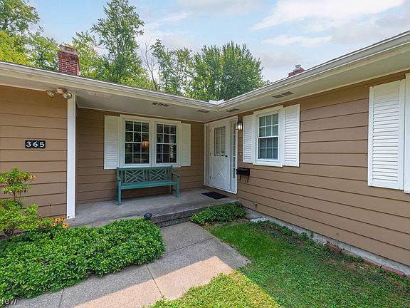 3rd image of 365 Avon Belden Rd
