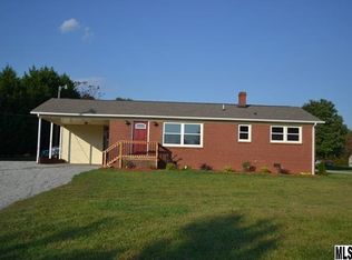 4002 S Olivers Xrds, Newton, NC 28658