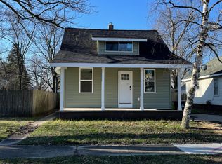 927 Kampenga Ave, Muskegon, MI 49442