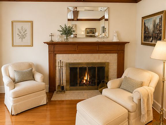 3rd image of 25 Undine Rd