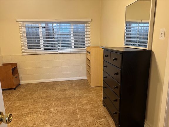 5th image of 3443 Honolulu Ave