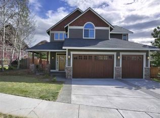 2486 NW Hemmingway St, Bend, OR 97703