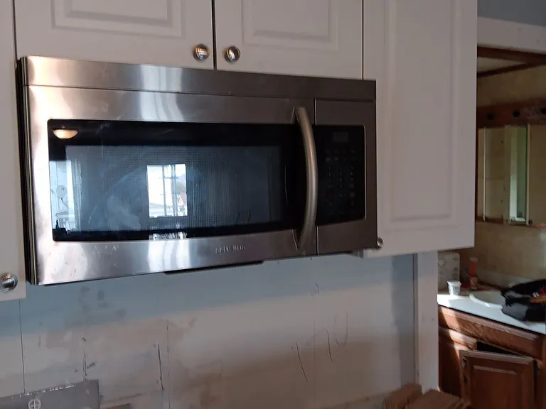 114 Broad St — Photo 11