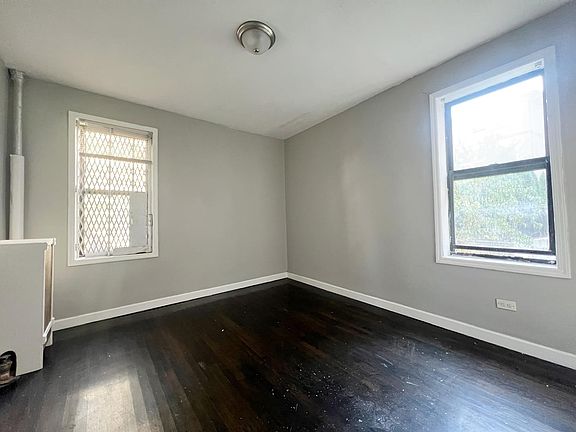 2nd image of 3344 Fort Independence St #33F