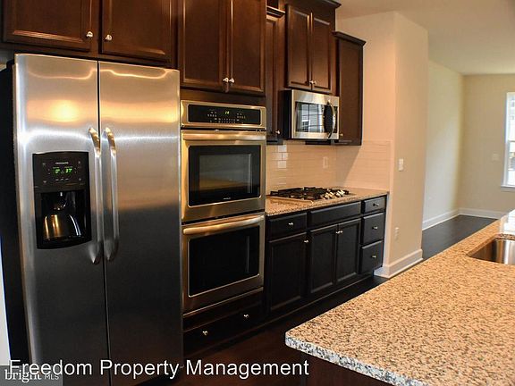 4th image of 6006 Camerons Ferry Dr #202