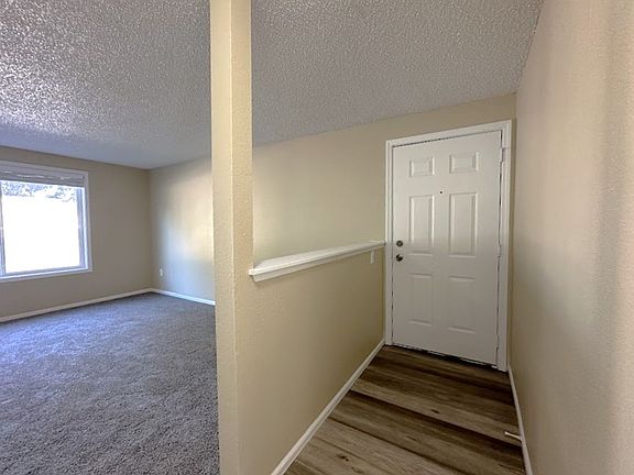 4th image of 12615-12623 Lincoln Ave SW #17-2