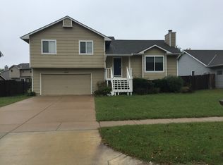 4335 N Edgemoor Dr, Wichita, KS 67220