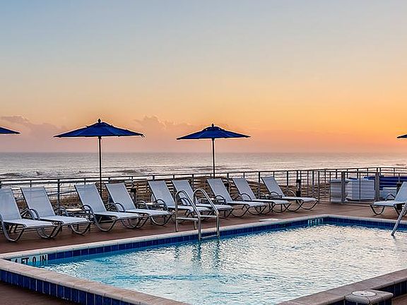 Lost Key Beach Club pool overlooking beautiful Gulf of Mexico
