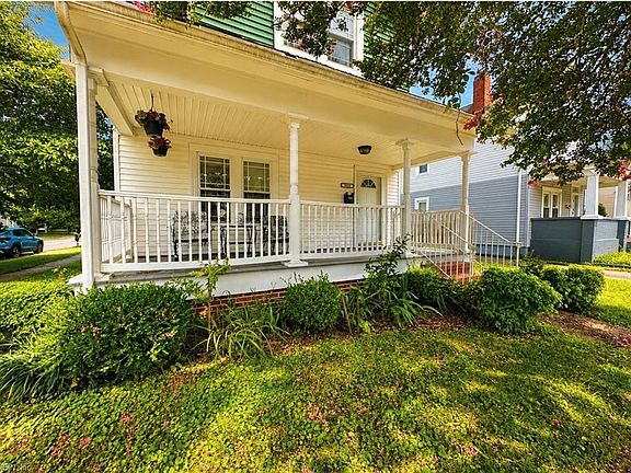 5th image of 3038 Vimy Ridge Ave