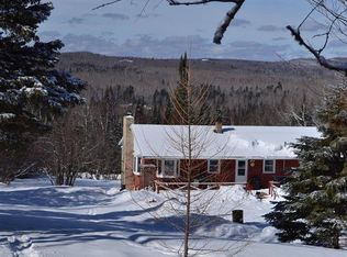 5481 Vista Ln, Silver Bay, MN 55614