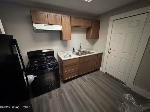 2245 W Jefferson St, Louisville, KY 40212