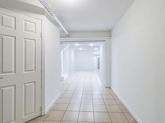 5th image of 174 Thompson St #1S