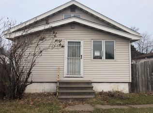 5215 E 2nd St, Superior, WI 54880