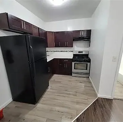 812 Clinton Ave #6C