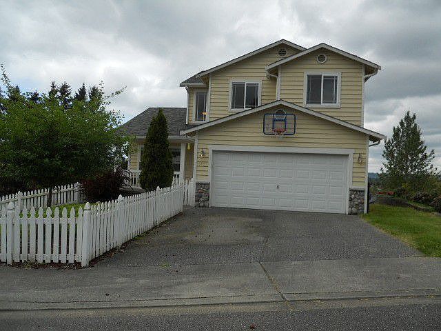1st image of 6701 59th St NE