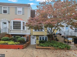 1493 Lowell Ct #1493, Crofton, MD 21114