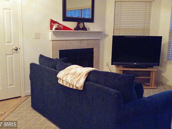3rd image of 5612 Willoughby Newton Dr Unit 18