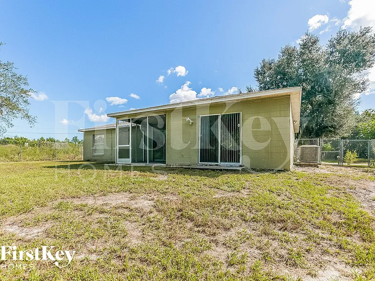1420 Kissimmee Dr — Photo 15