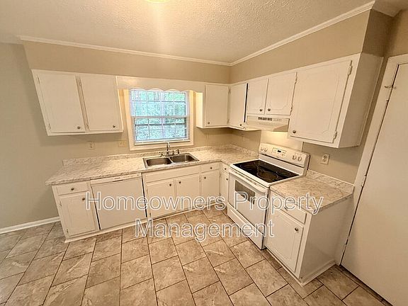 5th image of 739 Ashbrook Rd